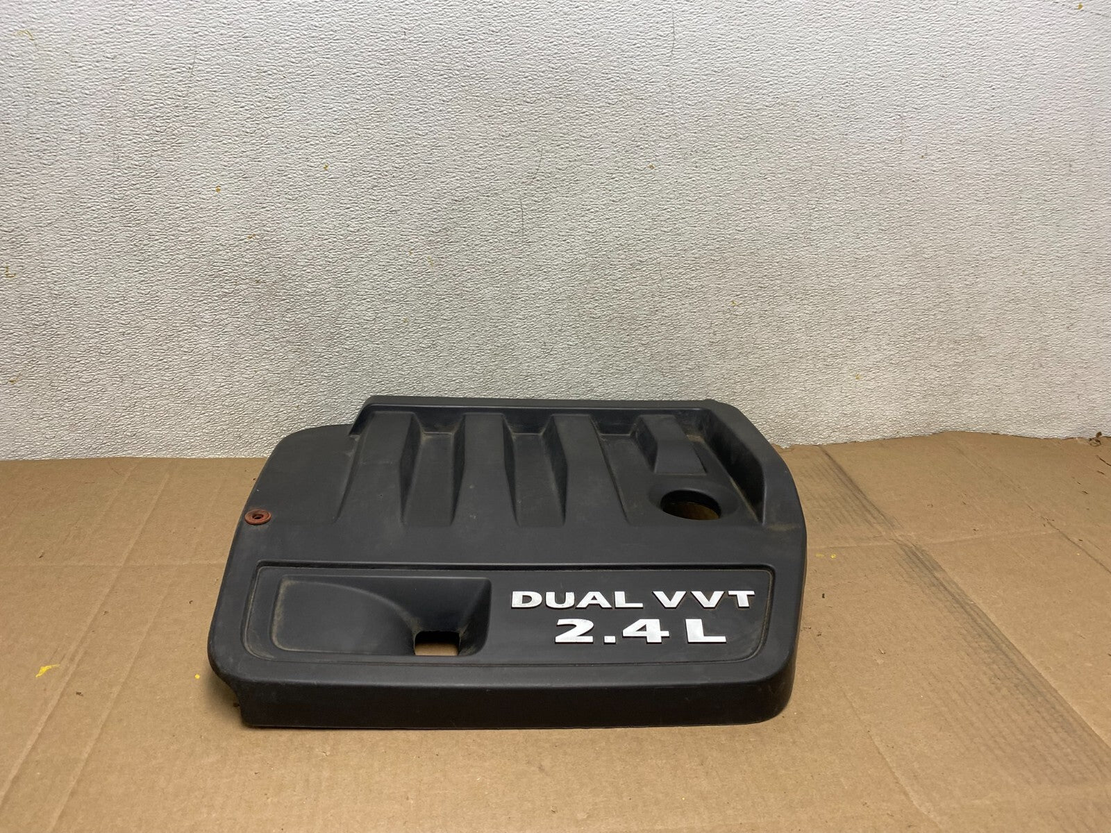 2012 to 2014 Chrysler 200 Engine Cover Top Lid Cover G6764 PS0