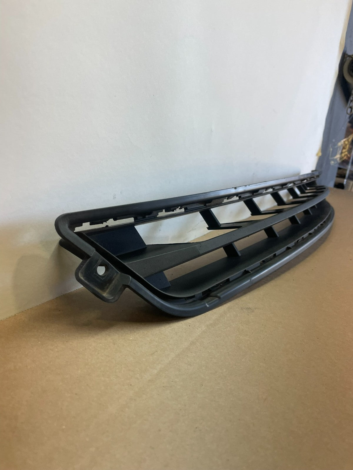2013 2014 2015 GMC Acadia Front Lower Cover Grill Grille AF5585 DG2