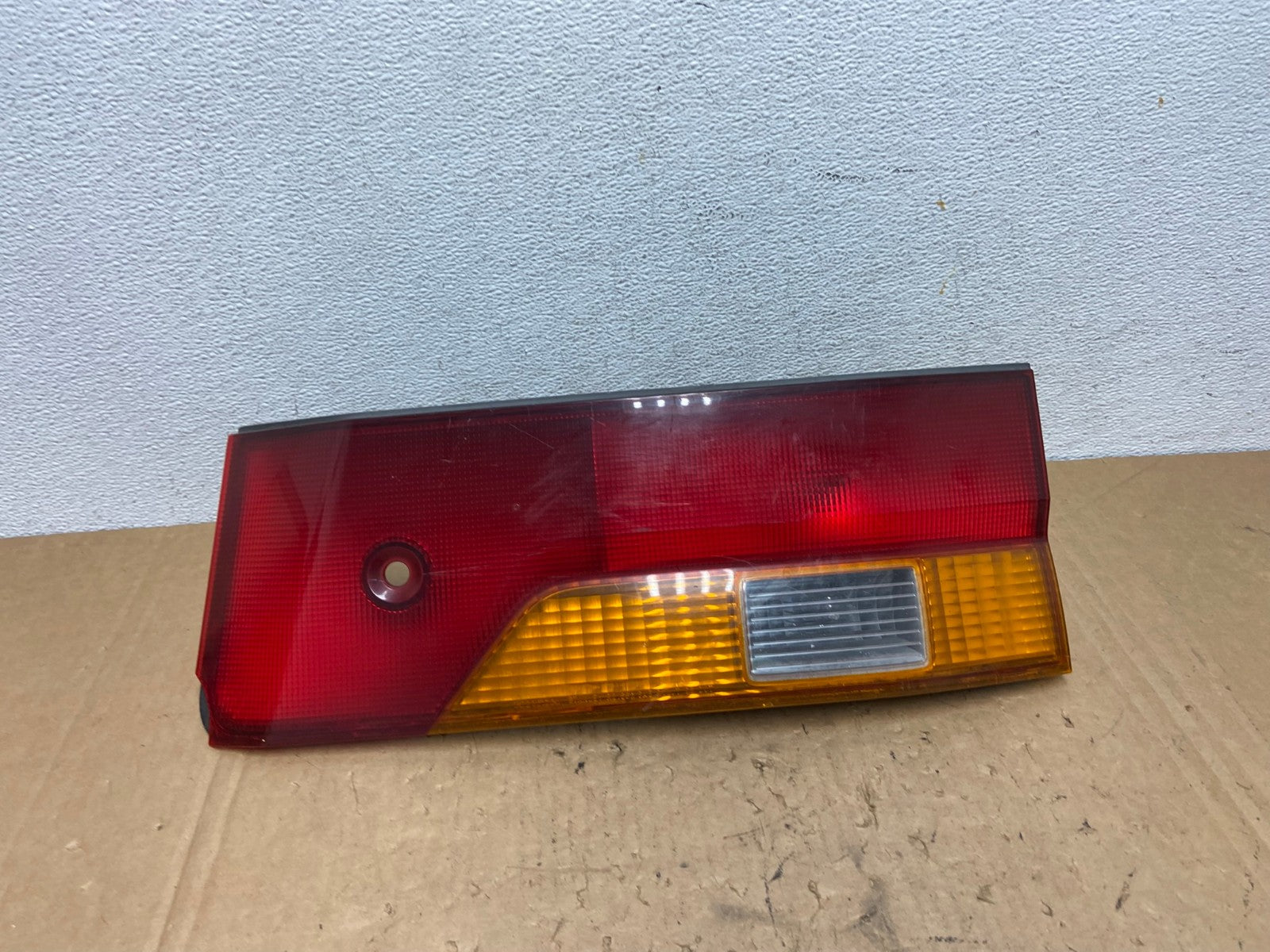 2002-2004 Honda Odyssey Right Passenger RH Side Tail Light Inner AD3288 LK0