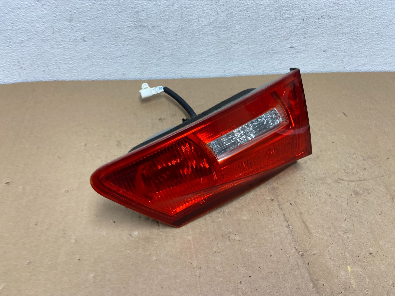 2006 - 2008 Lexus Is250 Is350 Left Driver LH Inner Tail Light AC5809 DW2