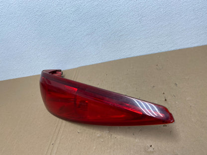 2006 - 2009 Pontiac G6 Coupe Right Passenger RH Side Tail Light OEM AB6794 DW1