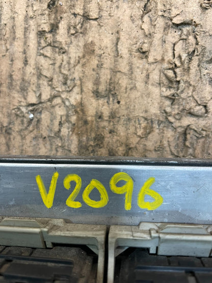 2009 Ford Van E150 E250 6.0L Engine Control Module 9c2a-12a650-aeh V2096 DW4
