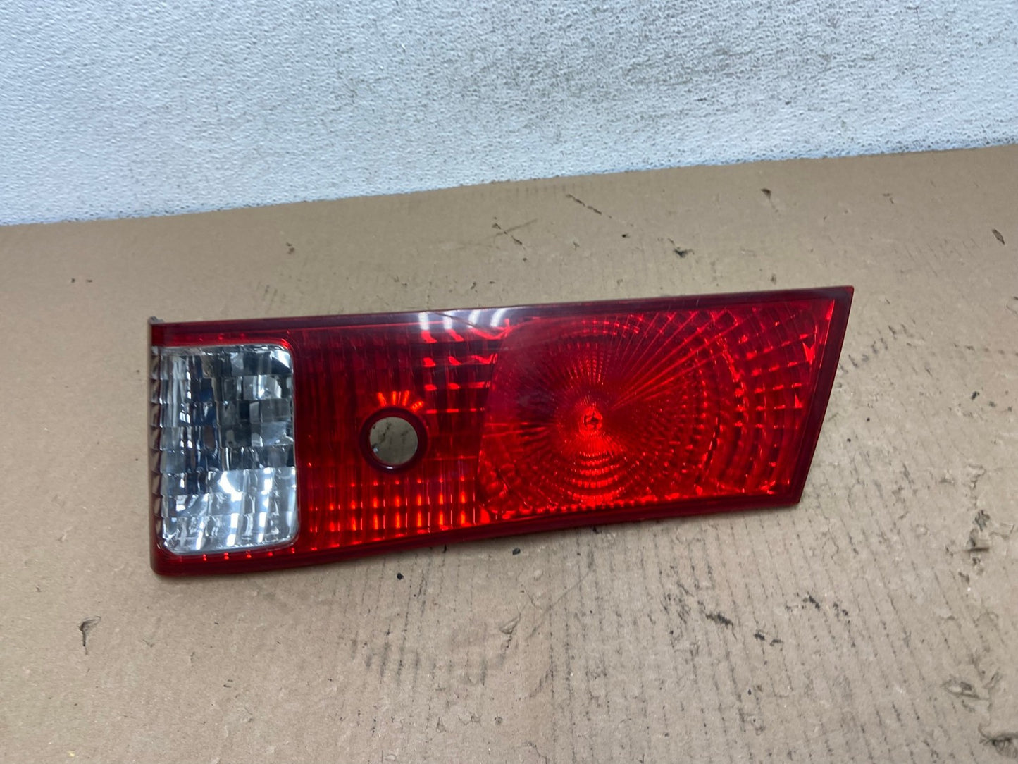 2000-2001 Toyota Camry Tail Light Right Passenger Rh Side Inner AF3258 LK0
