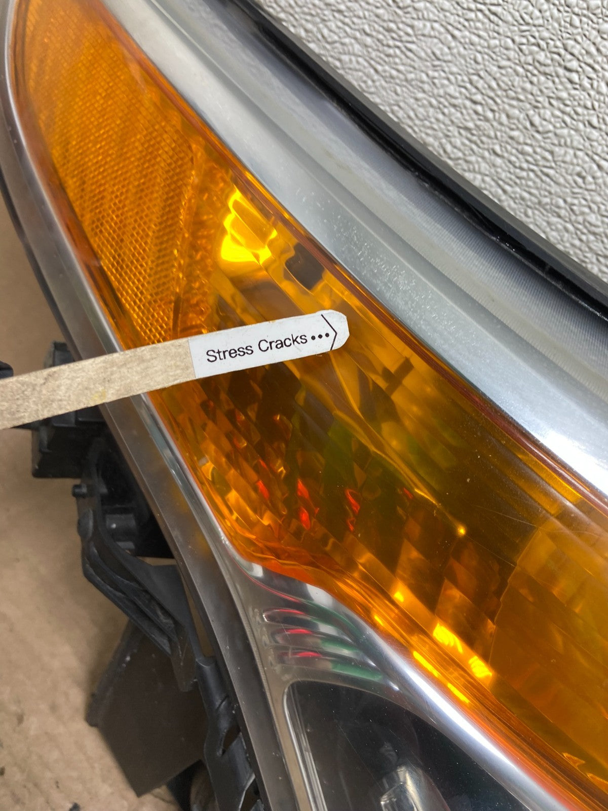 2011 to 2015 Ford Explorer Right Passenger Halogen Headlight Oem AA9509 DW4