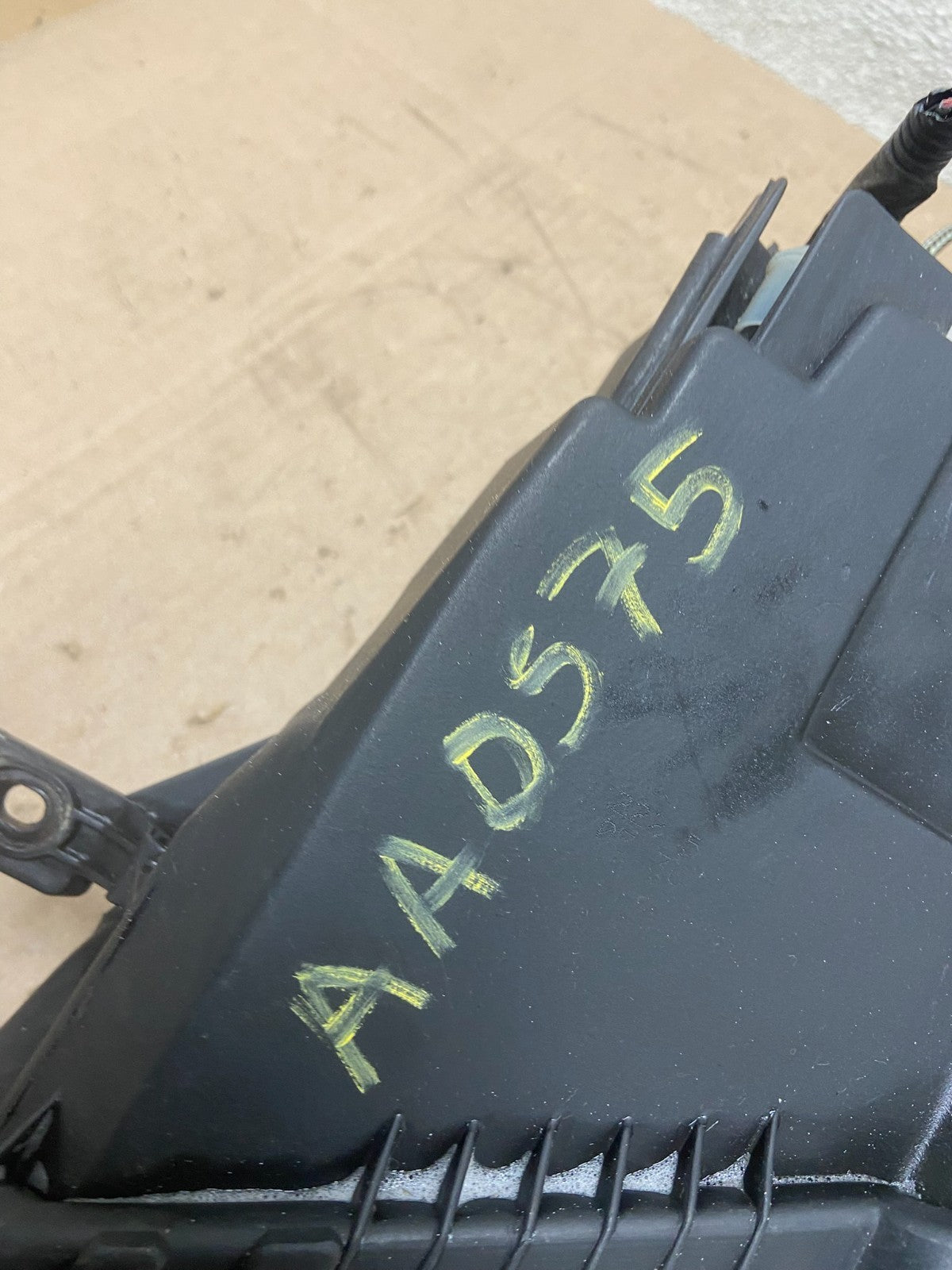 2006 to 2007 Subaru Legacy Right Passenger RH Side Headlight AA0575 DW7