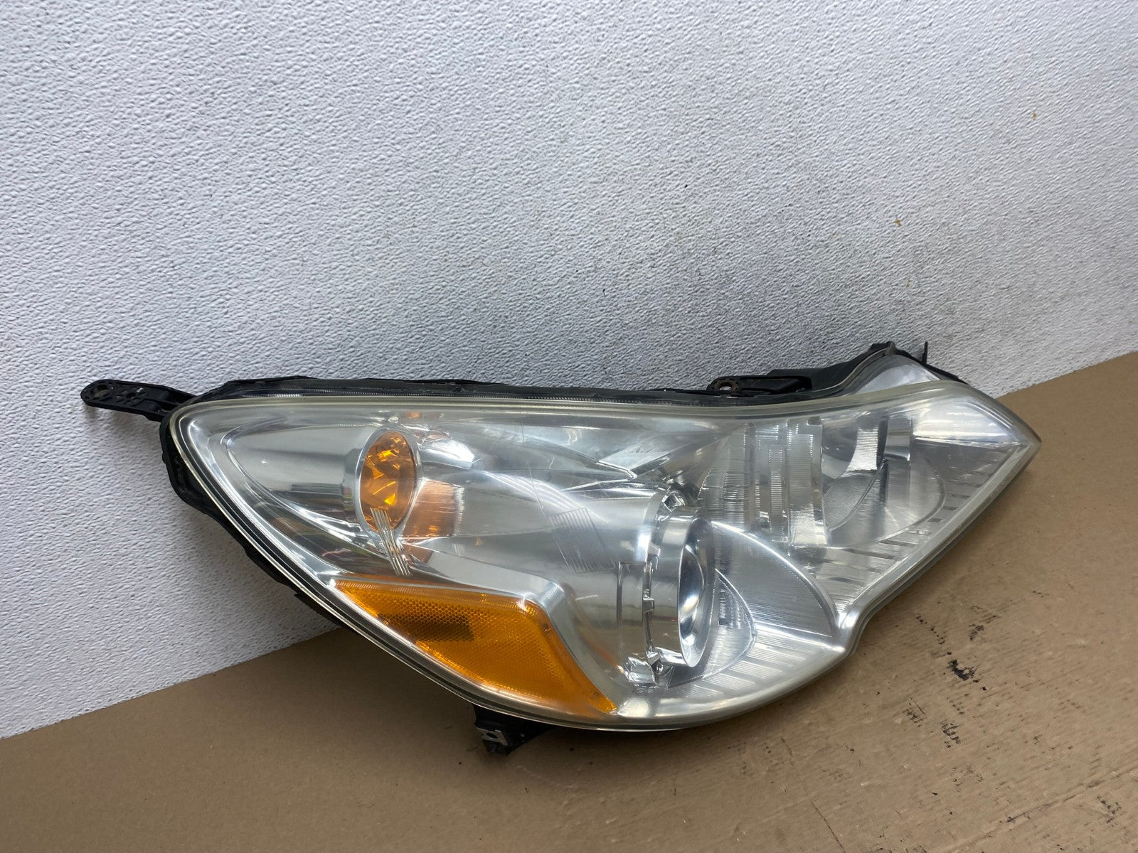 2010-2012 Subaru Legacy Outback Right Passenger Headlight AF4429 LK2