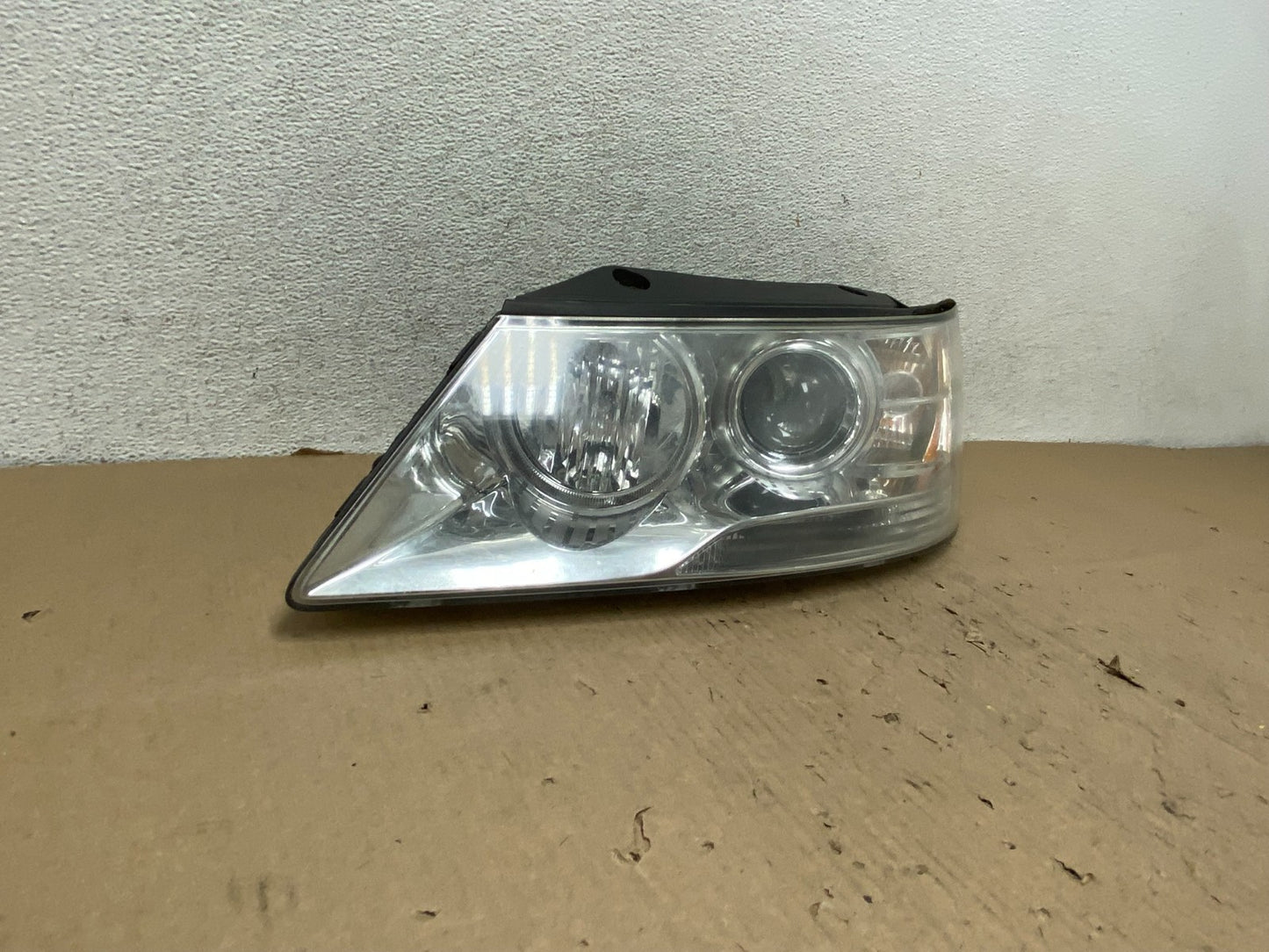 2009 - 2010 Hyundai Sonata Left Driver LH Side Headlight Halogen AG8027 DW1