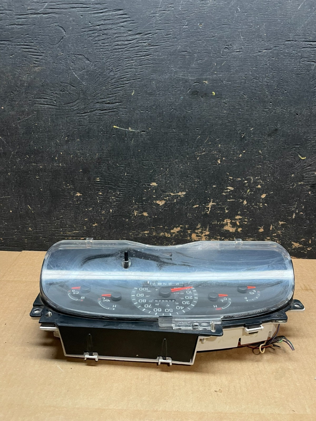 2001-2002 Ford Econoline E250 E350 Van Speedometer Instrument Cluster aa9006 DG3