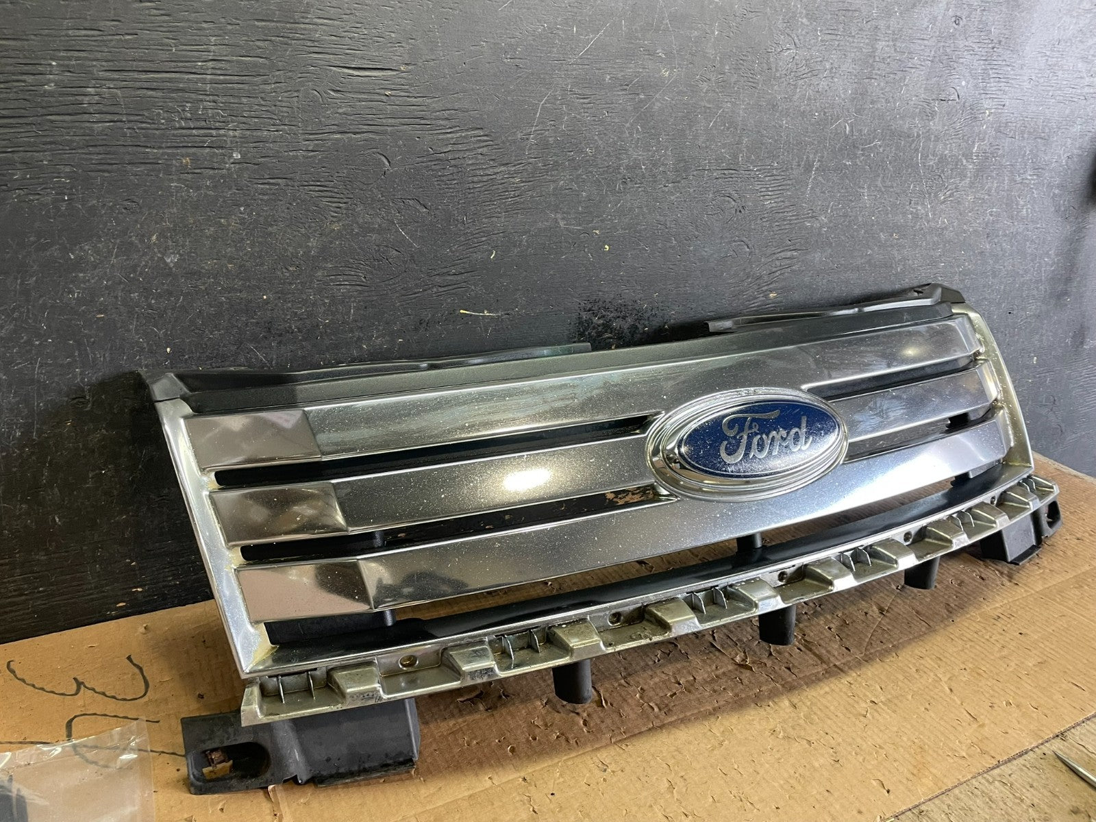 2007 2008 2009 2010 Ford Edge Front Upper Chrome Grill Grille Oem Y6458 DG1