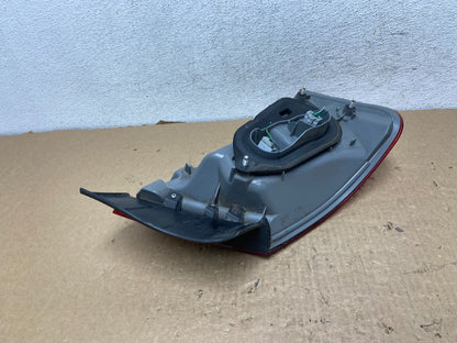 2009 2010 2011 2012 Mitsubishi Galant Right Passenger Tail Light AF7948 GD4