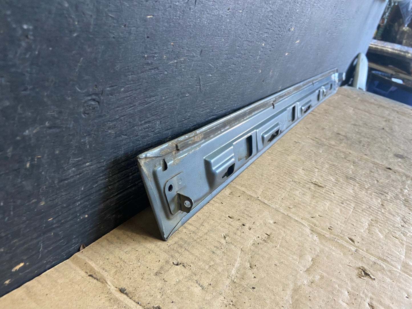 2005-2010 Honda Odyssey Left Driver Rail Cover Quarter Trim Molding O6235 DG10