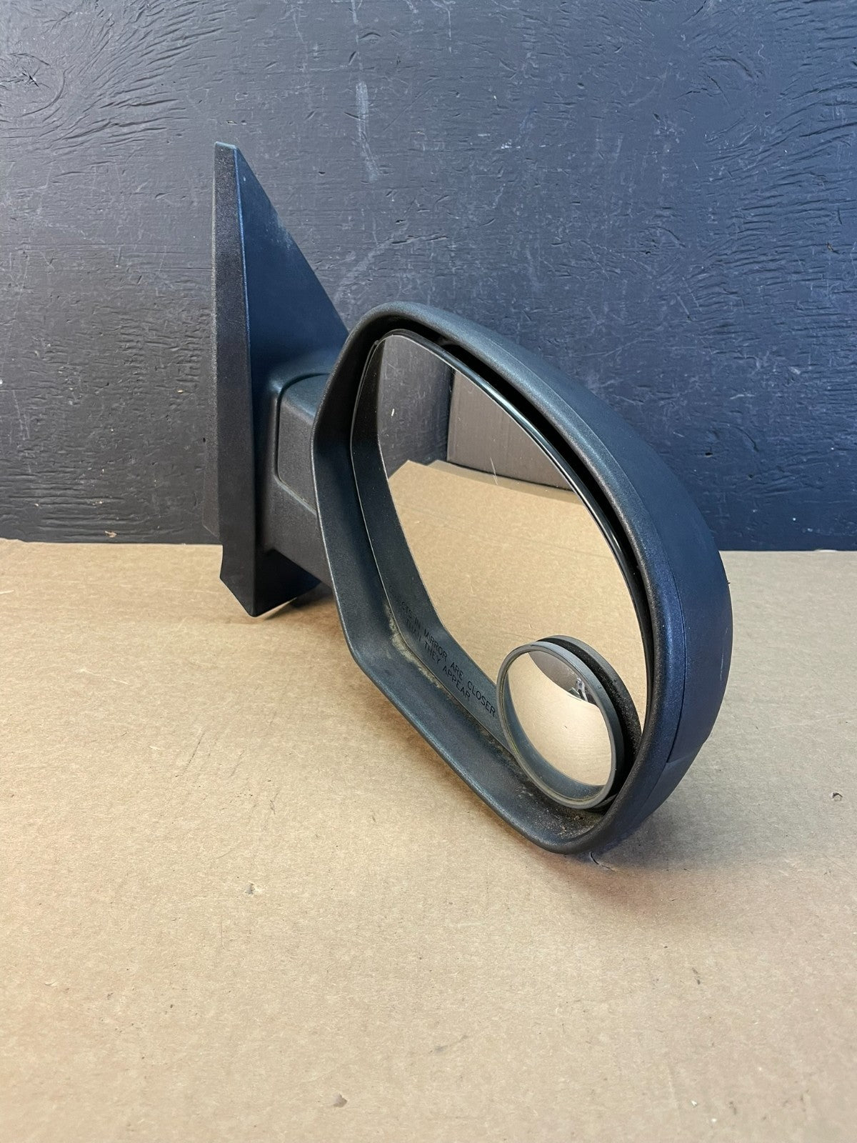 2007 - 2013 Chevrolet Silverado Sierra Right Passenger Side Mirror AC9992 DG2