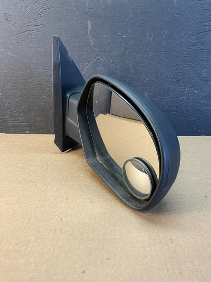 2007 - 2013 Chevrolet Silverado Sierra Right Passenger Side Mirror AC9992 DG2