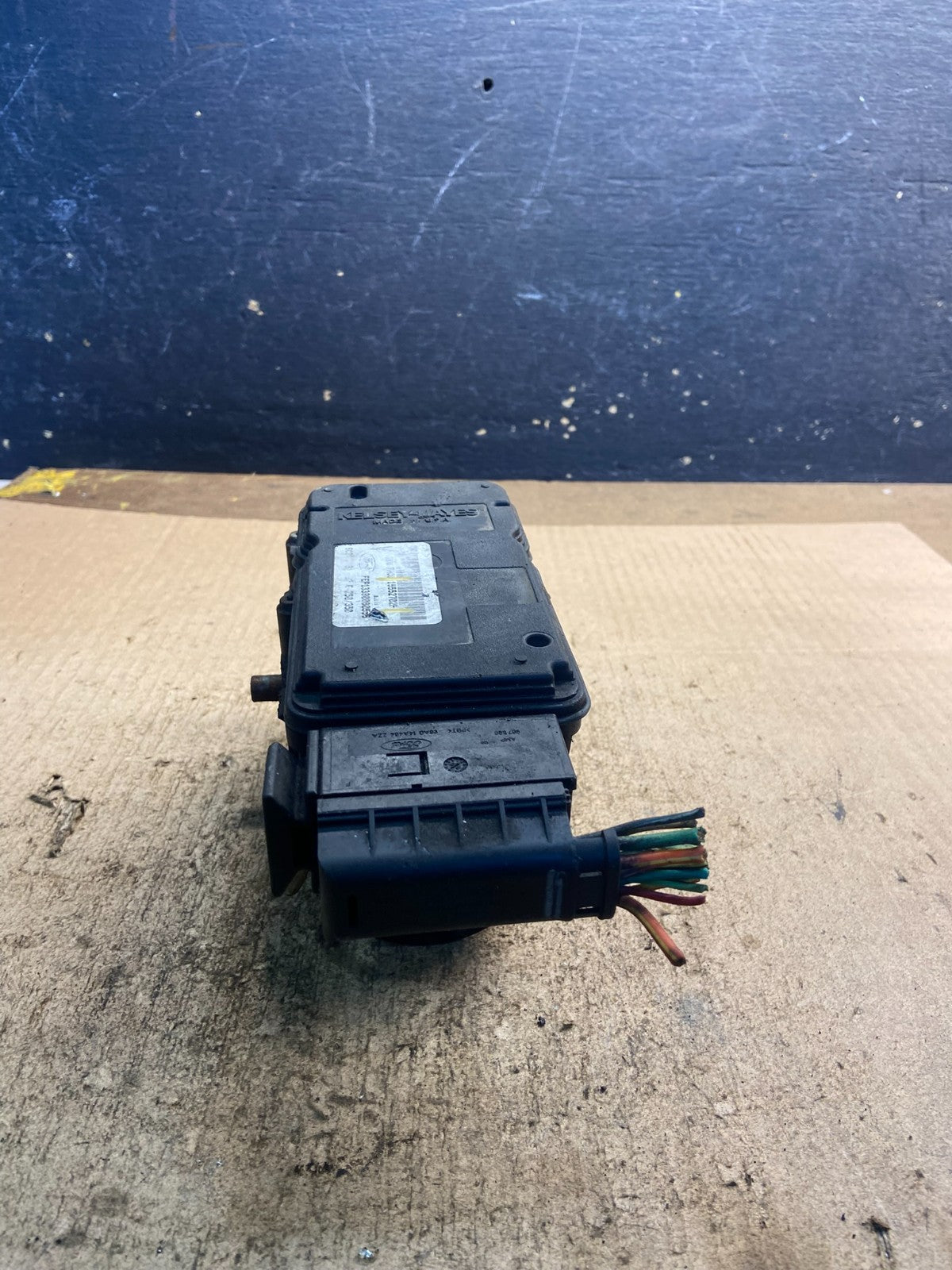 2006 2007 Ford E250 E350 Anti-Lock ABS Antilock Brake Pump Z8901 DG2