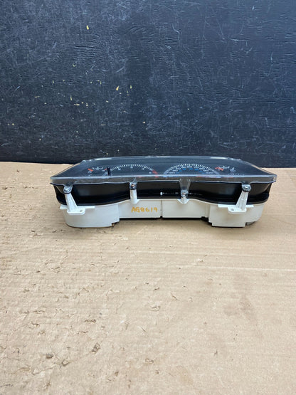 1999 2000 Dodge Durango Speedometer Instrument Cluster Gauge ag8619 DG4