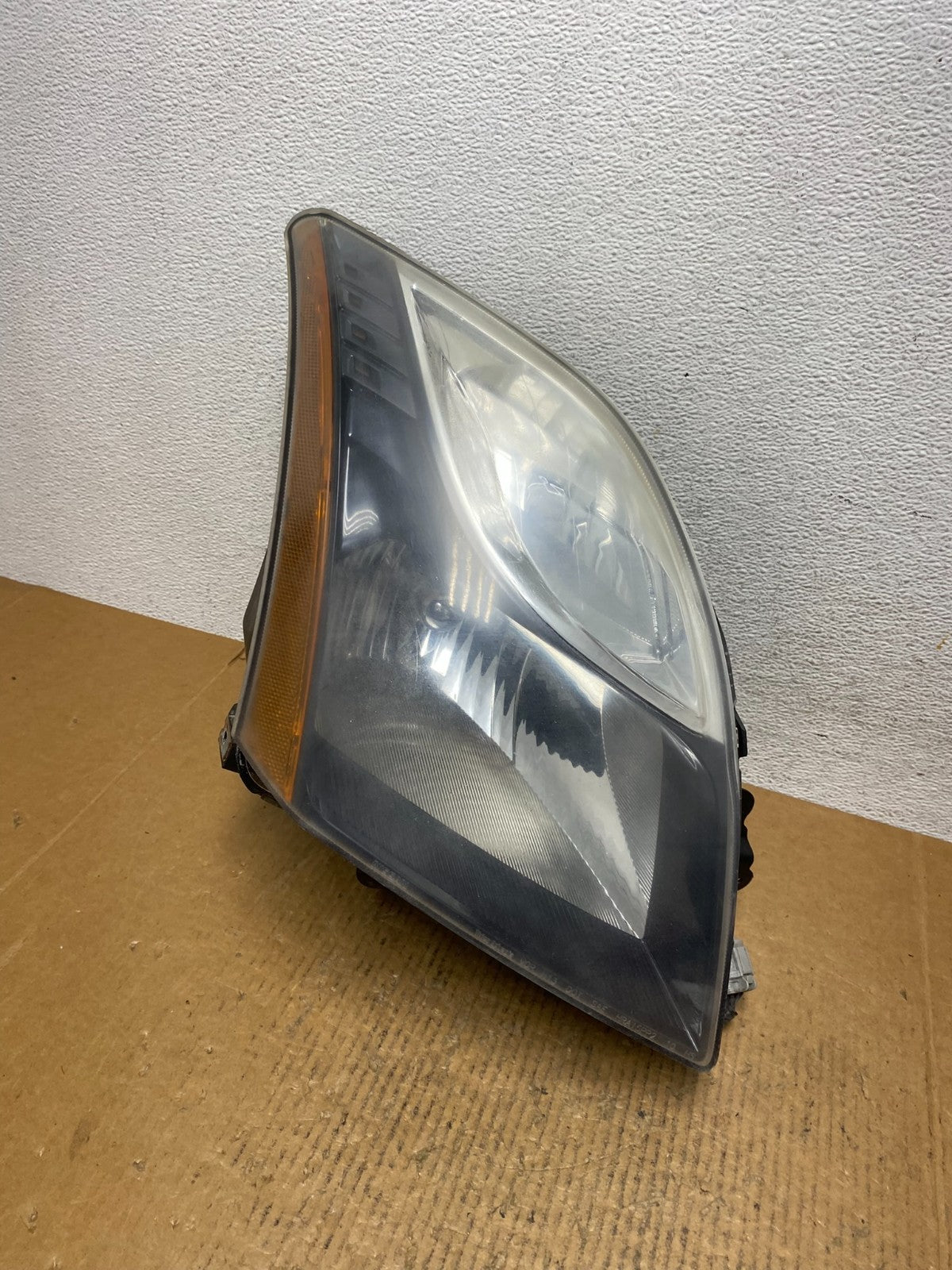 2010 2011 2012 Nissan Sentra Halogen Right Passenger Black Headlight AE1233 DW0