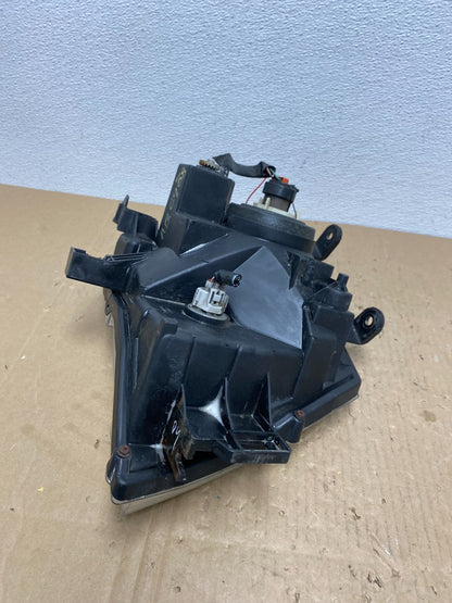 2005 - 2015 Nissan Xterra Driver Left LH Side Headlight AB6968 DW5