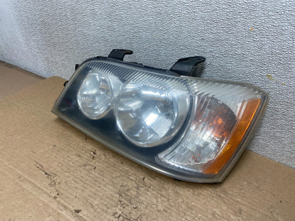 2001 2002 2003 Toyota Highlander Headlight Left Driver LH Side AB4884 DW1