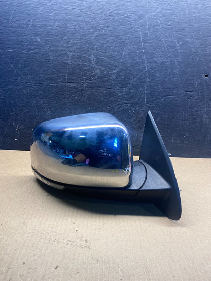 2011 to 2013 Dodge Durango Right Passenger Turn Sgn View Door Mirror AG6179 DG0
