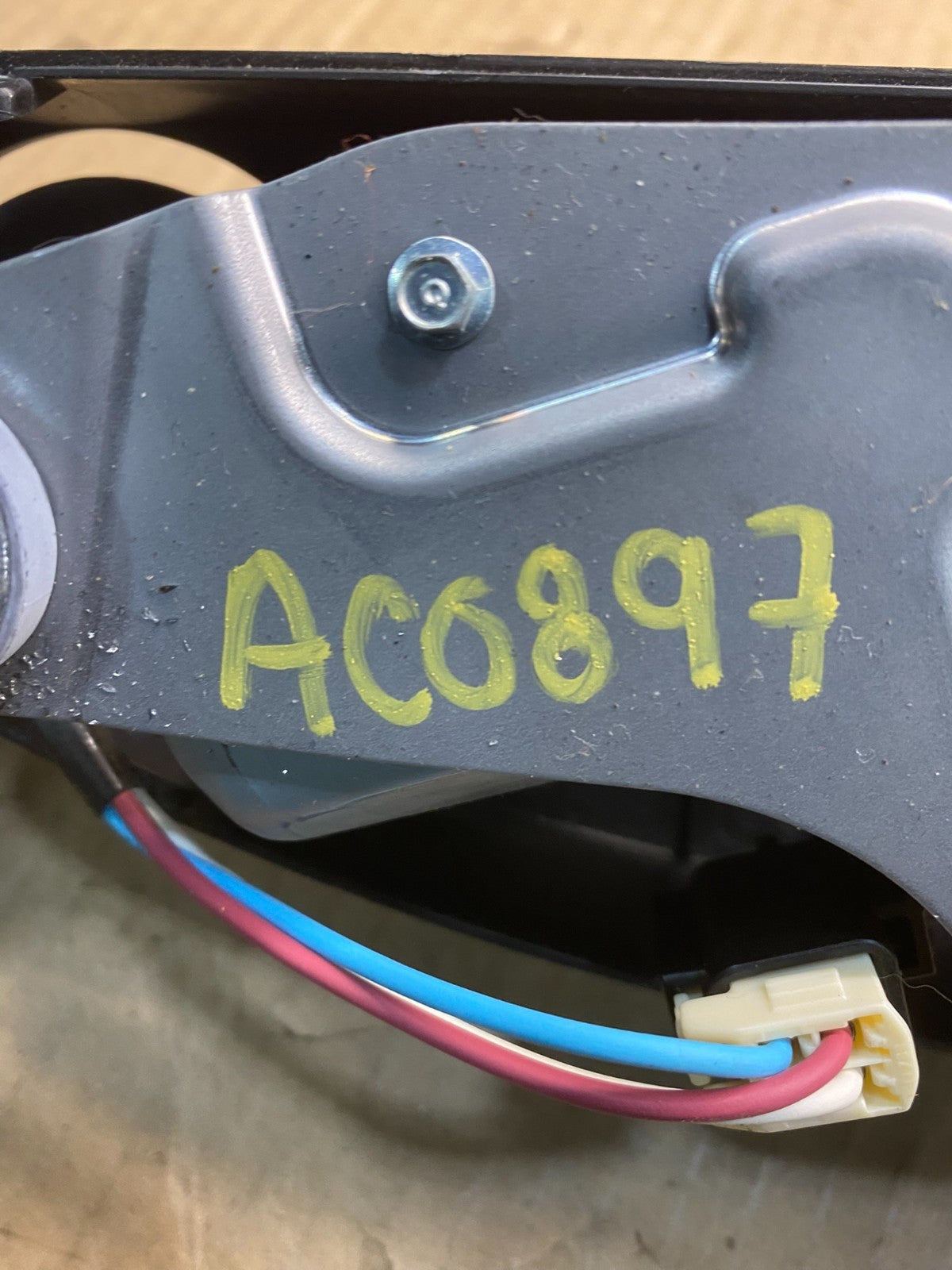 2011-2013 Jeep Grand Cherokee Tailgate Back Door Rear Wiper Motor Wiper AC0897 D6