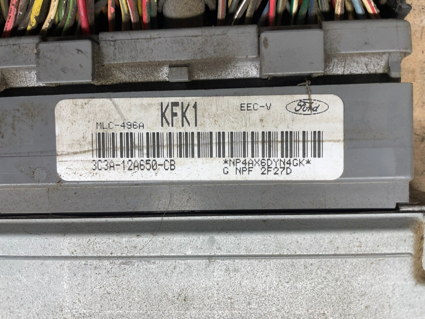 2003 Ford Van E350 E450 Engine Control Module 3C2A-12A650-CB O2029 DG2