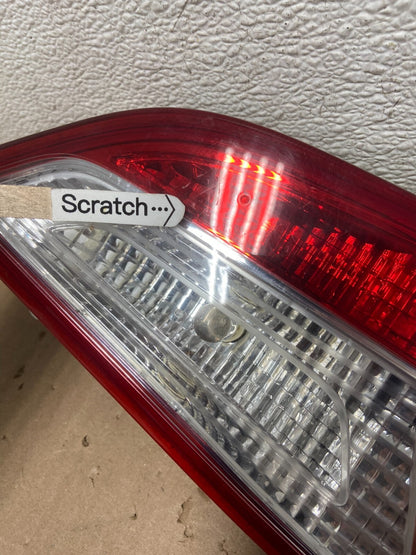 2011 2012 2013 2014 Hyundai Sonata Left Driver Inner Tail Light Oem E0325 DG13