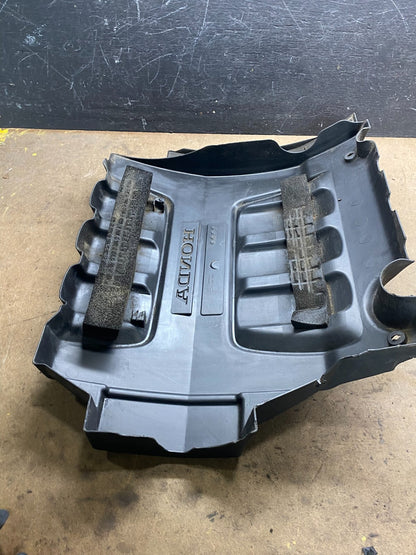 2005 to 2007 Honda Odyssey Black Engine Cover OEM N0359 DG6
