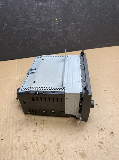 2005 Lincoln Town Car RDS AM/FM Radio Tape CD Player OEM ab9567 DG1