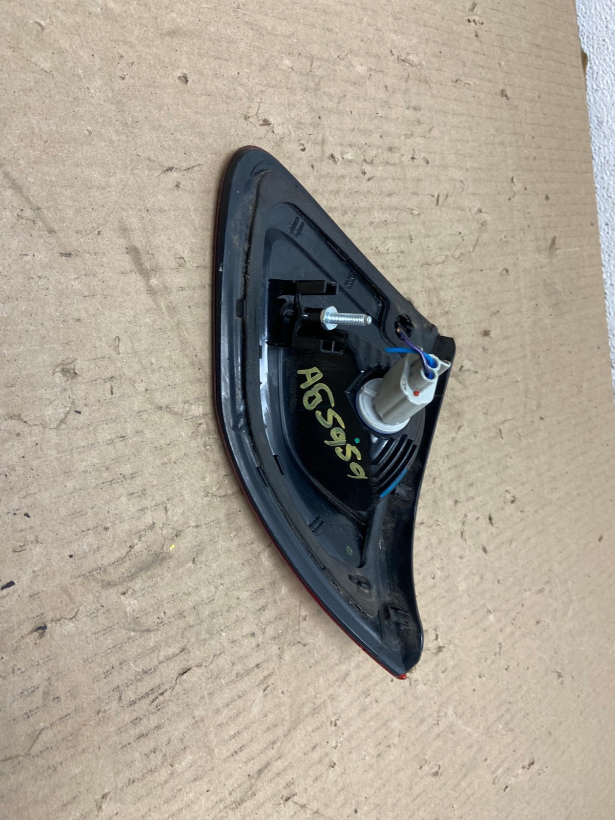 2011 to 2013 Ford Fiesta Right Passenger Side Tail Light Inner AG5959 LK4