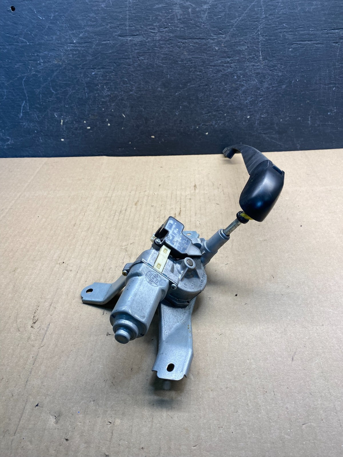 2009 to 2012 Mazda 2 Rear Wiper Motor AG96614