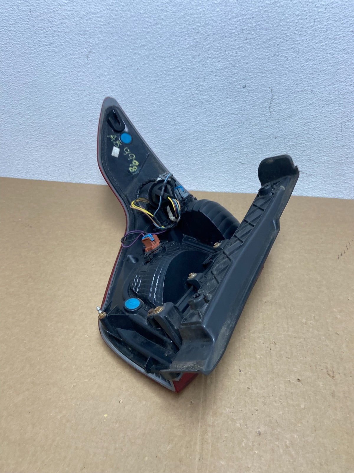 2011-2015 Ford Explorer Police Package Right Passenger Side Tail light AB9998 DW5