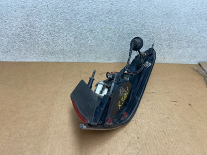 1997 - 1998 Lincoln Mark VIII 8 Left Driver LH Side Tail Light Oem R3606 DW5