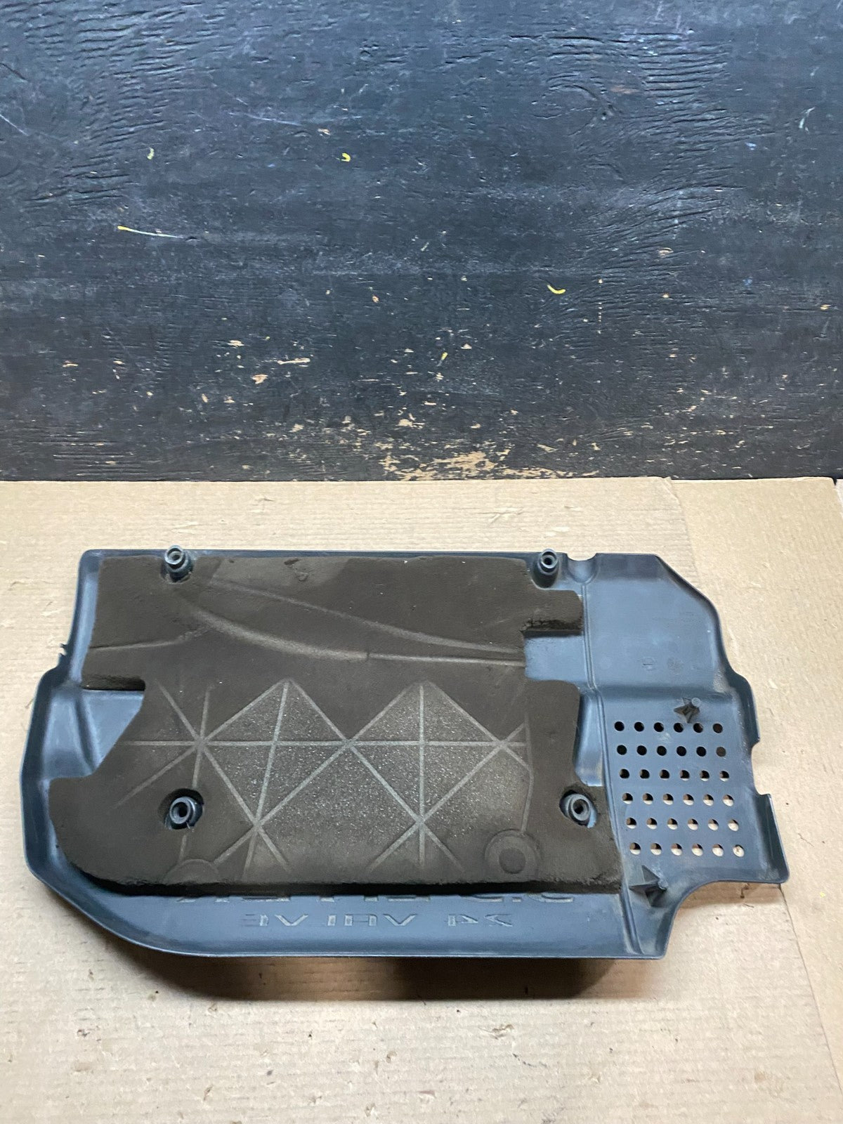 2004 2005 2006 Chrysler Pacifica 3.5L Engine Cover Motor v7062 DG5