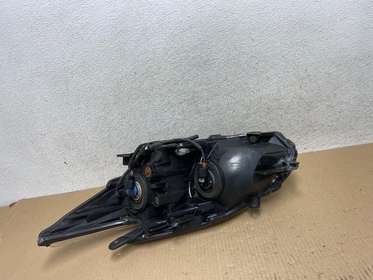 2010 - 2011 Toyota Prius Right Passenger Rh Blue Halogen Headlight AJ2510 DW6