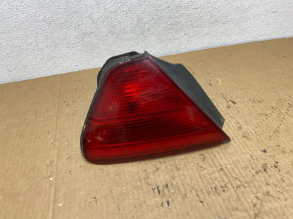 1998 - 2002 Honda Accord Coupe 2-door Left Driver LH Tail Light AD2508 DW0