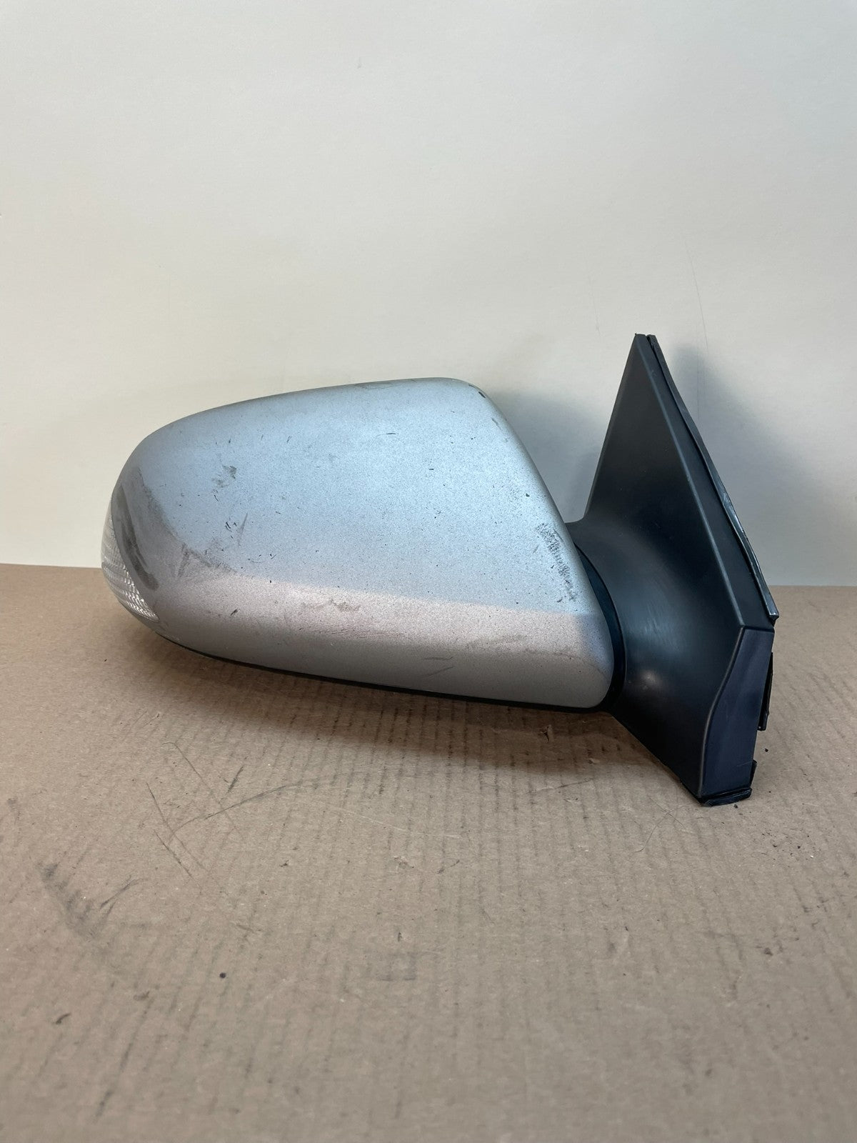 2005 to 2010 Scion TC Right Passenger Side View Door Mirror aj0589 DG0