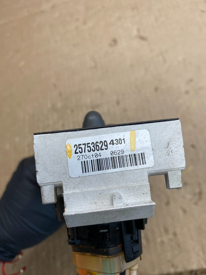 2001 - 2007 GMC Chevrolet Express 1500 Climate Control A/C AC6420 DG3