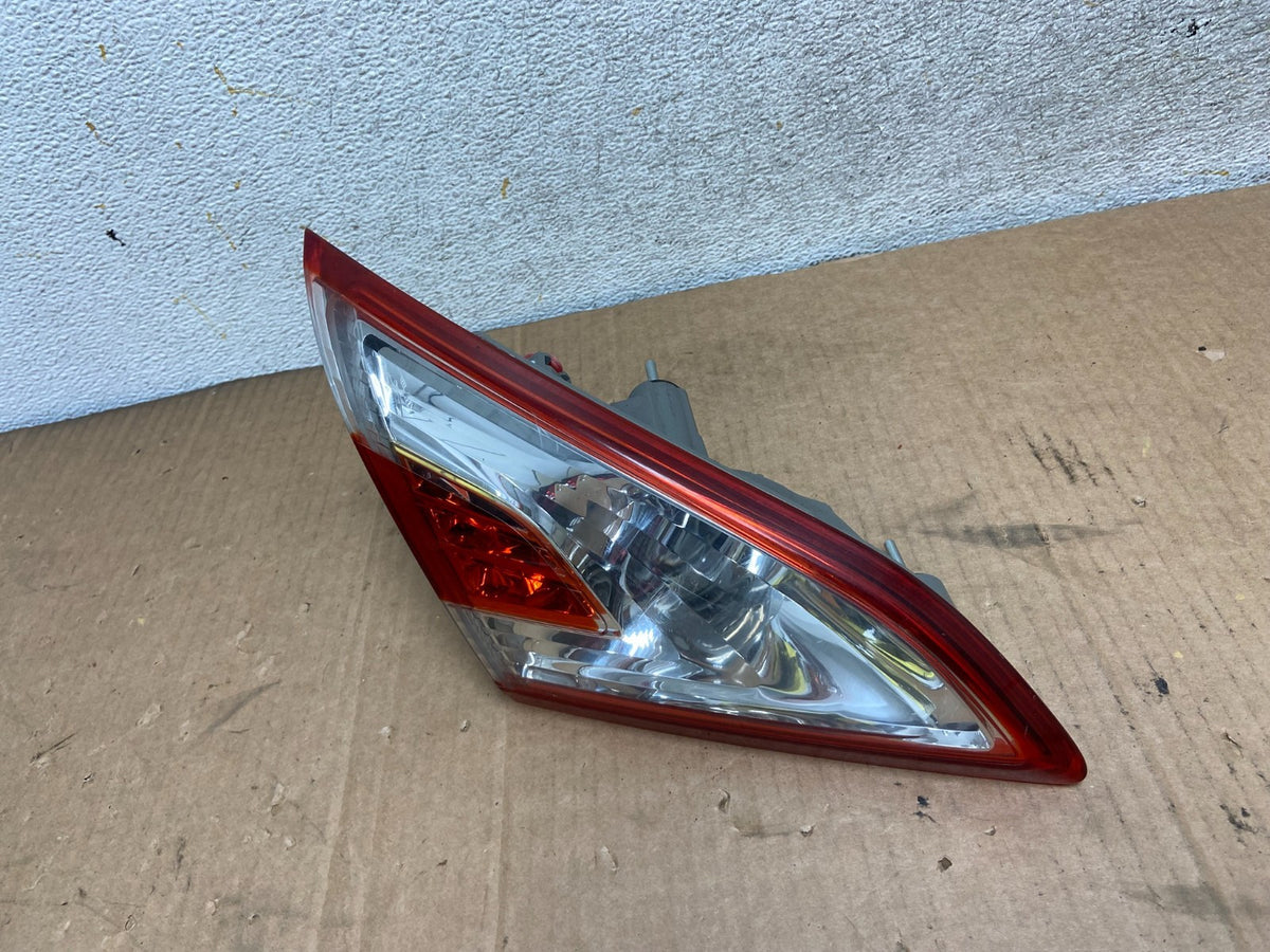 2011-2014 Nissan Murano Left Driver Lh Side Inner Tail Light AI8500 LK1