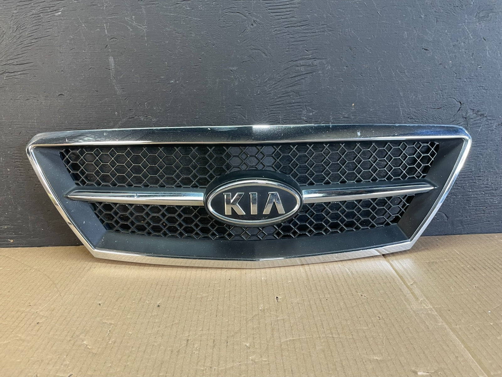 2002 to 2006 Kia Sorento Front Upper Grill Grille ae3709 DG0