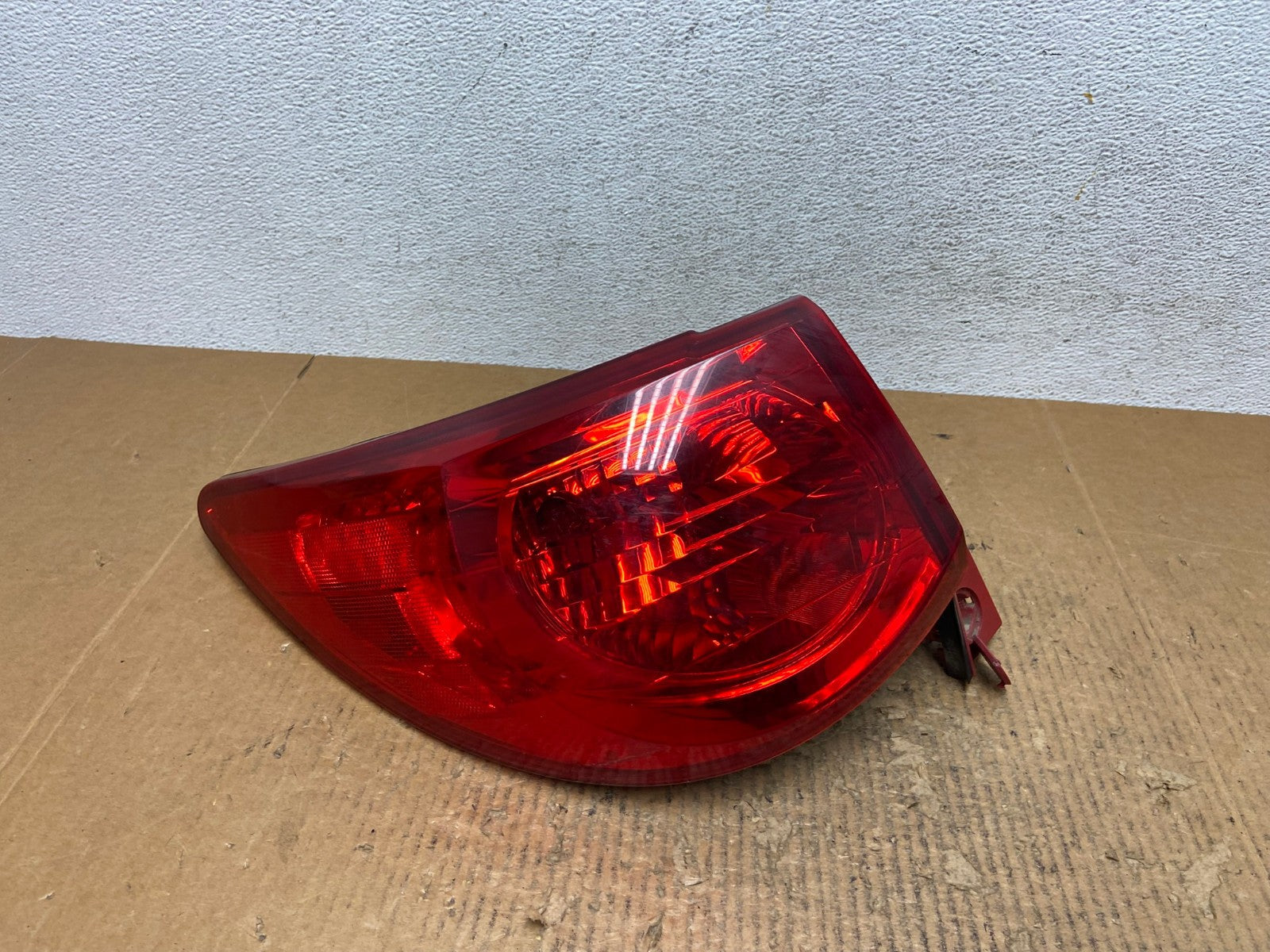 2009 2010 2011 2012 Chevrolet Traverse Left Driver LH Tail Light AE2779 LK0