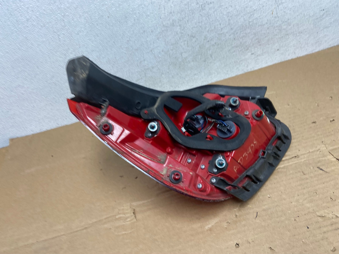 No Led Trim 2013-2015 Chevrolet Malibu Right Passenger Side Tail Light AC3935 LK5