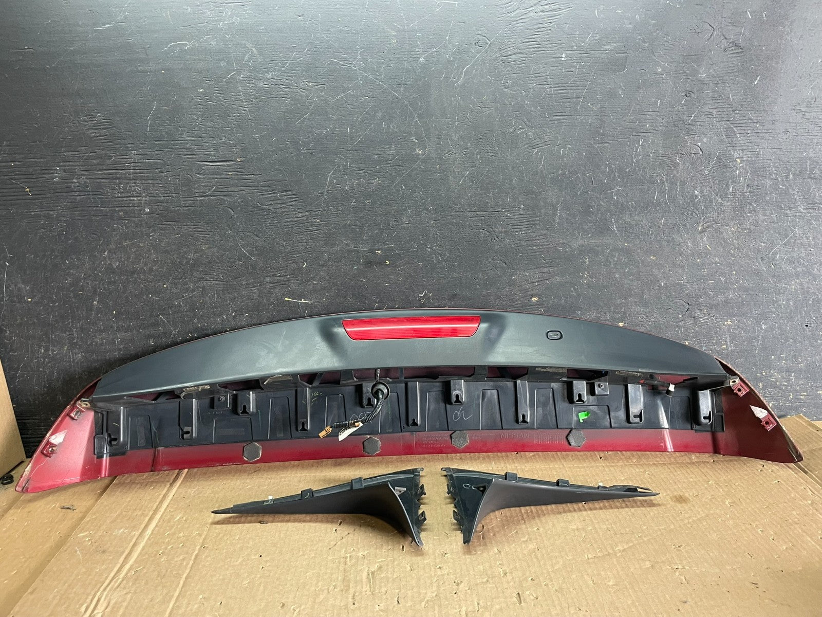 2013 to 2020 Nissan Pathfinder Rear Spoiler Wing Oem AB3087 DG9