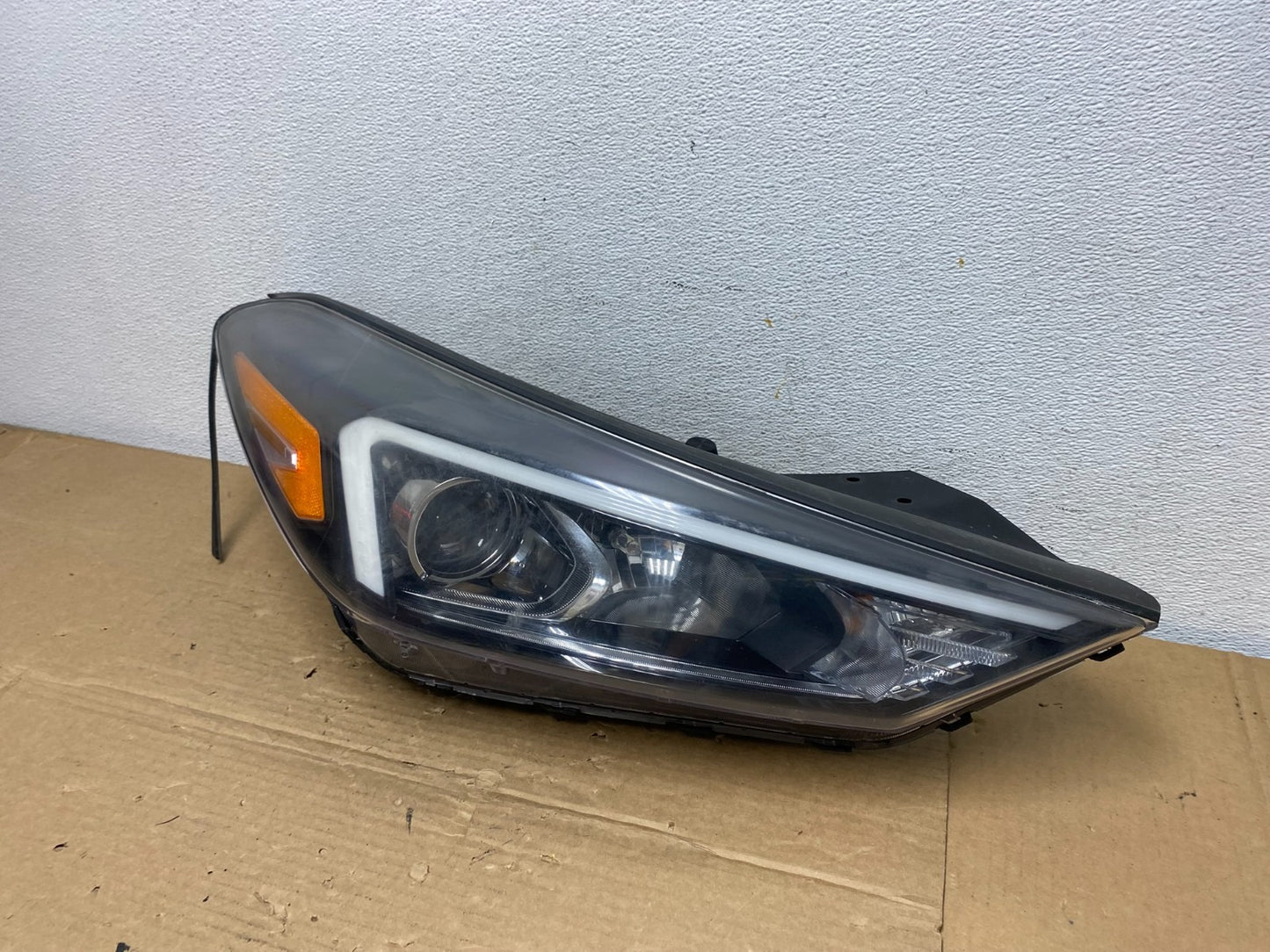 2019 2020 2021 Hyundai Tucson Right Passenger RH Side Headlight AD3919 DG1