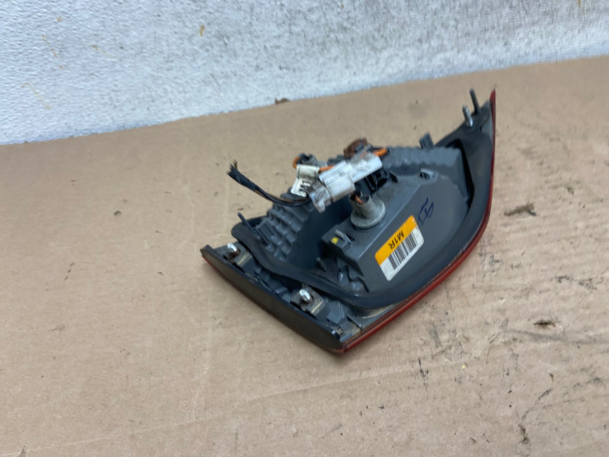 2011 2012 2013 Hyundai Elantra Inner Tail Light Right Passenger AH9540 LK3