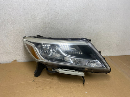 2013 to 2016 Nissan Pathfinder Right Passenger RH Side Headlight AH7787 DW0