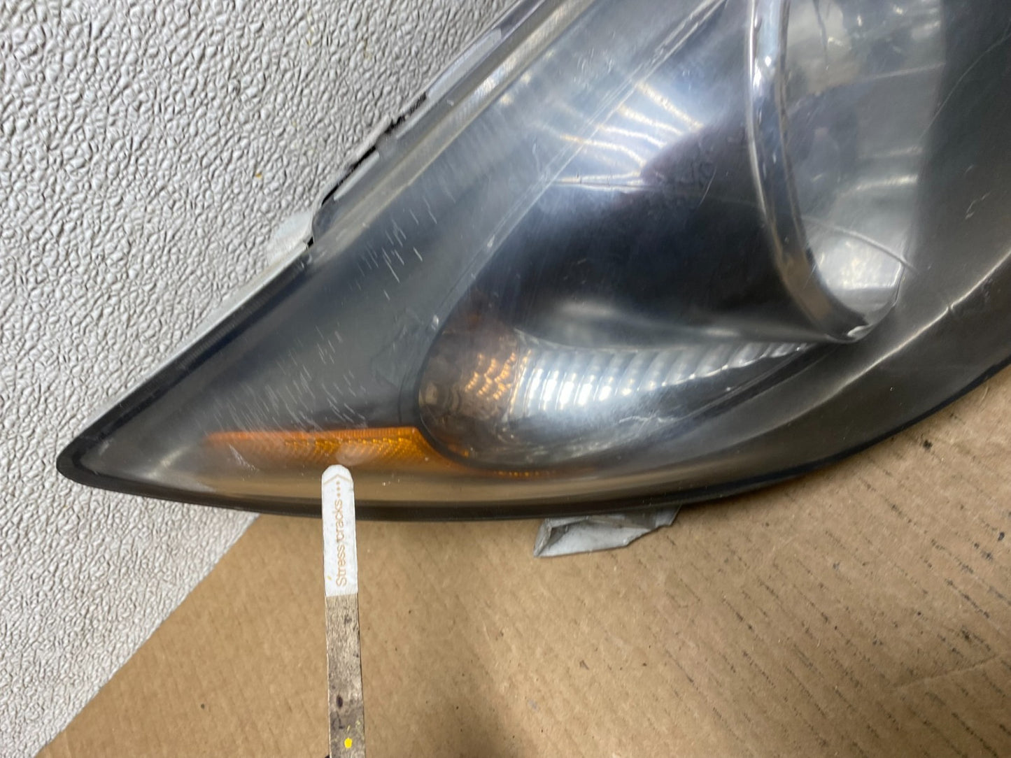 2002 to 2004 Toyota Camry Halogen Headlight Right Passenger Rh W3836 DW5