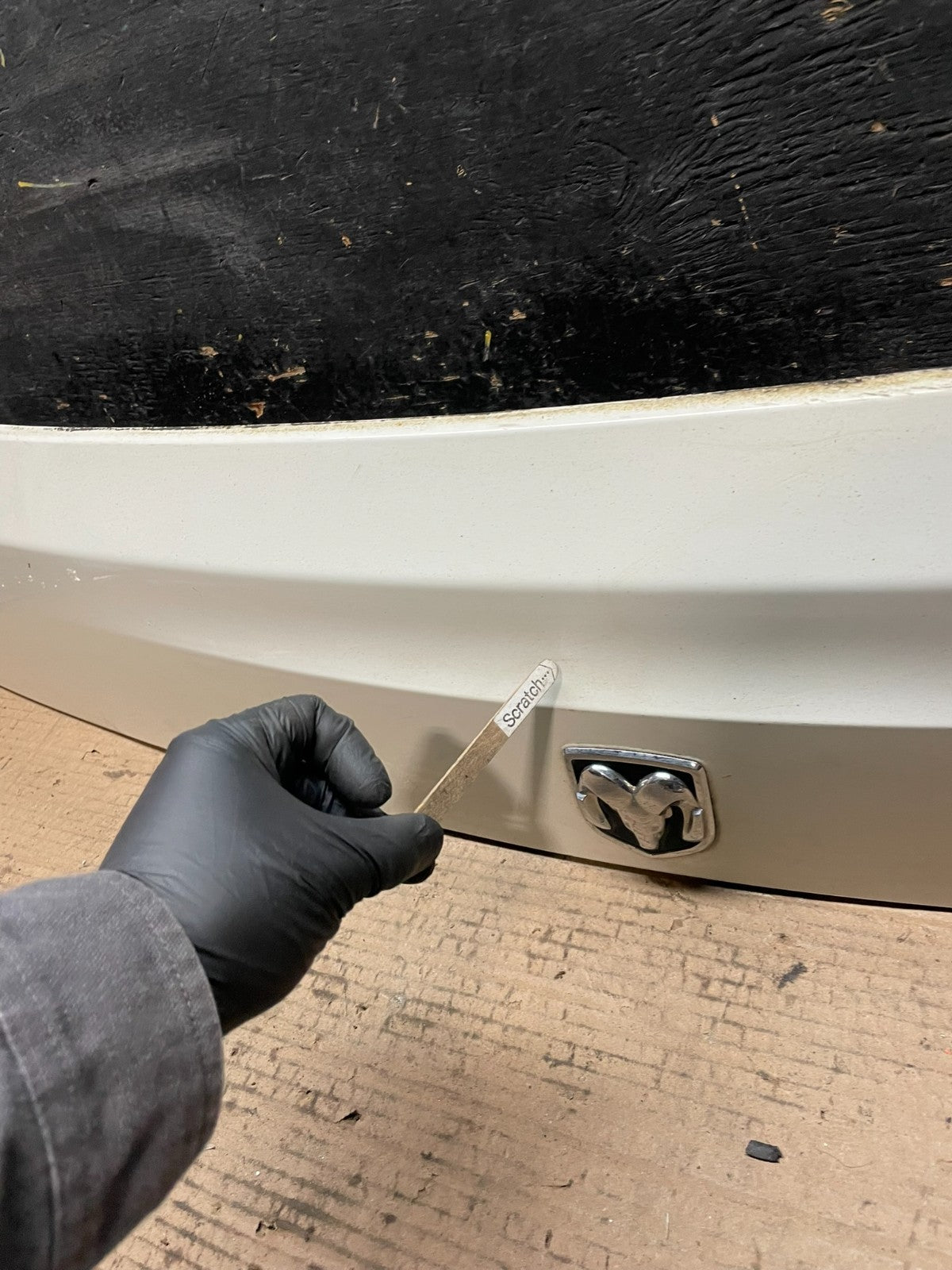 2011-2018 Dodge Grand Caravan Rear Tail Gate Trim Molding Panel U8131 DG5