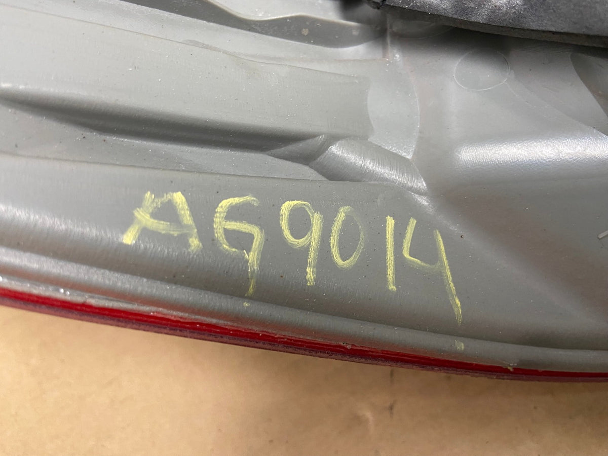 2015 2016 2017 Toyota Camry Right Passenger RH Side Tail Light AG9014 LK6