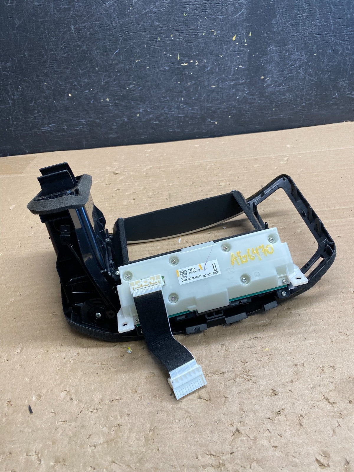 2007 - 2015 Infiniti G35 G37 Radio Player Screen Panel Bezel AG6470 DG4