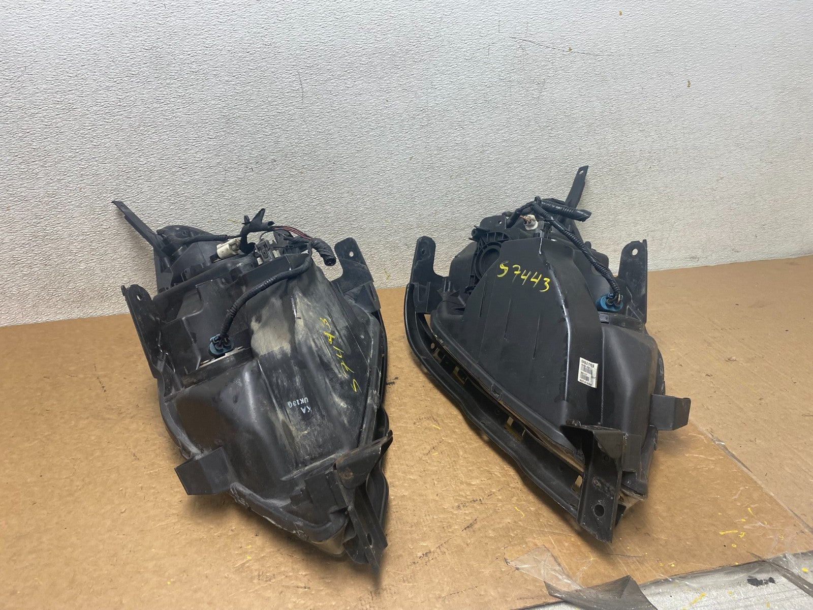 2005 2006 2007 Honda Odyssey Left+Right Set Halogen Headlights S7443 PS9